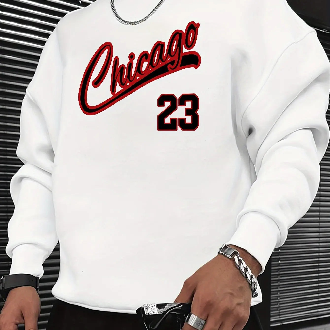 SAINTEND “Chicago 23” Sweatshirt – White Oversized Vintage Sportswear Crewneck