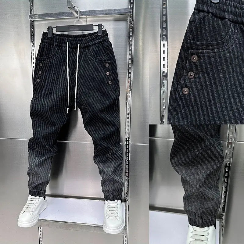 SAINTEND Patterned Snap Joggers – Black Textured Slim-Fit Streetwear Pants