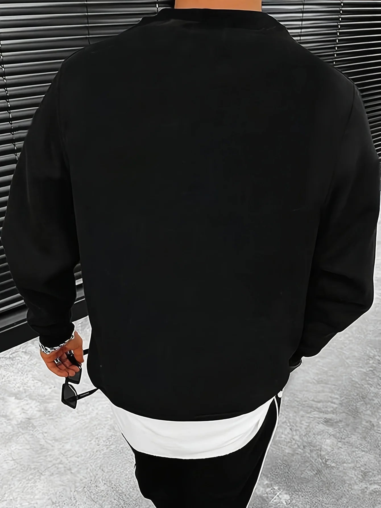 SAINTEND “Chicago 23” Sweatshirt – White Oversized Vintage Sportswear Crewneck