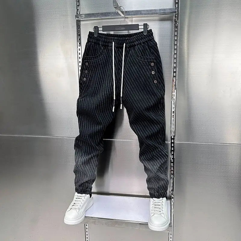 SAINTEND Patterned Snap Joggers – Black Textured Slim-Fit Streetwear Pants